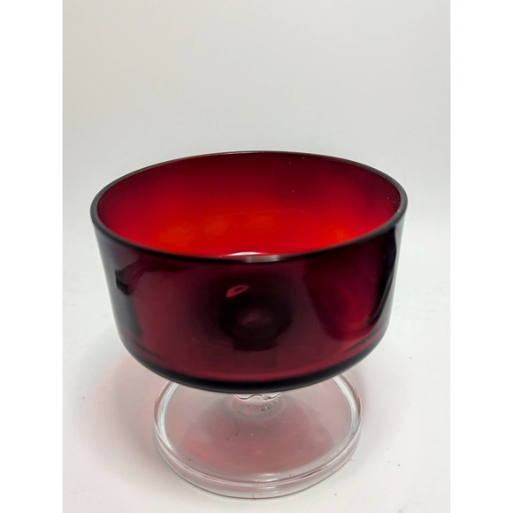Vintage Arcoroc Ruby Red Glass Glassware Dessert Sherbet Stemmed France Cup - Picture 1 of 4